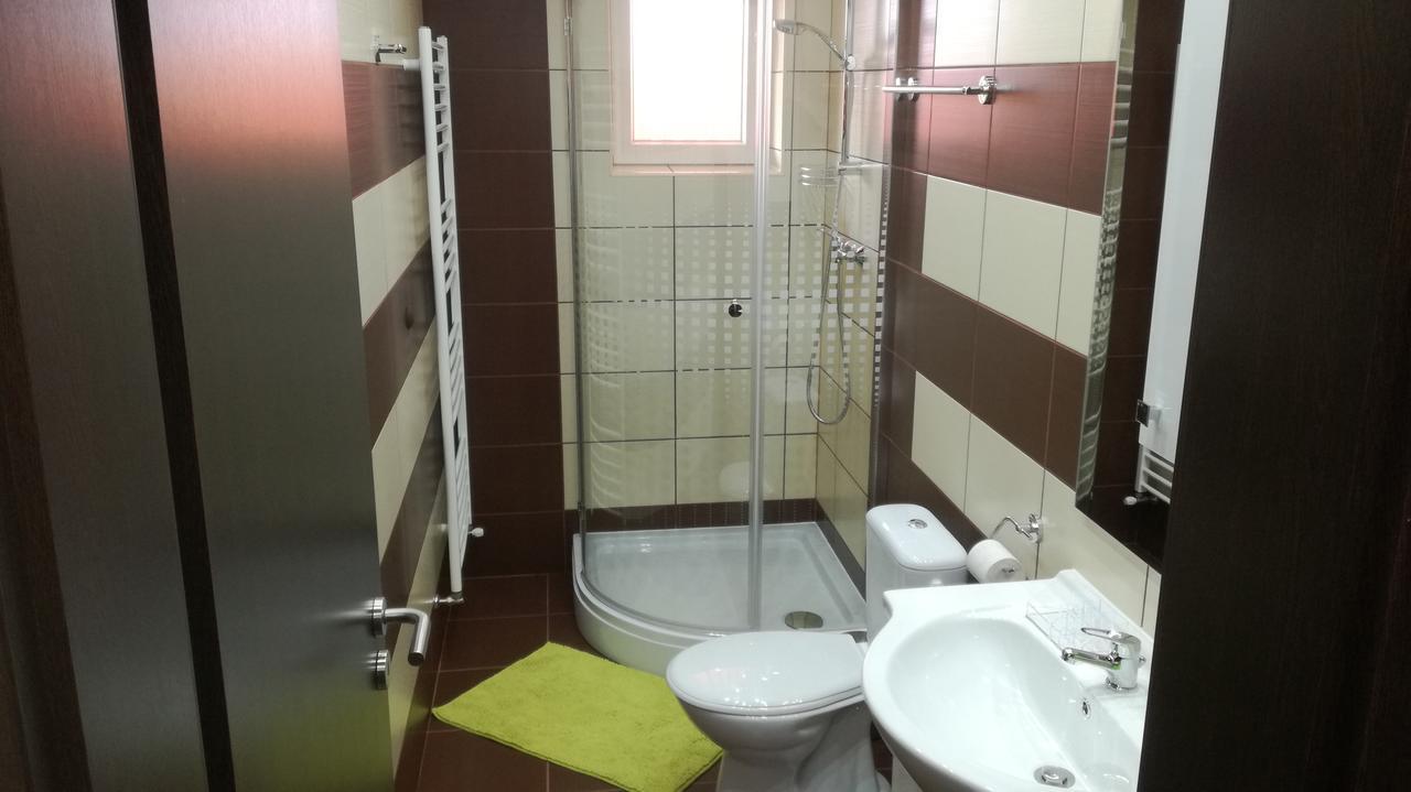 Keri Vendeghaz Apartment Mosonmagyarovar Luaran gambar